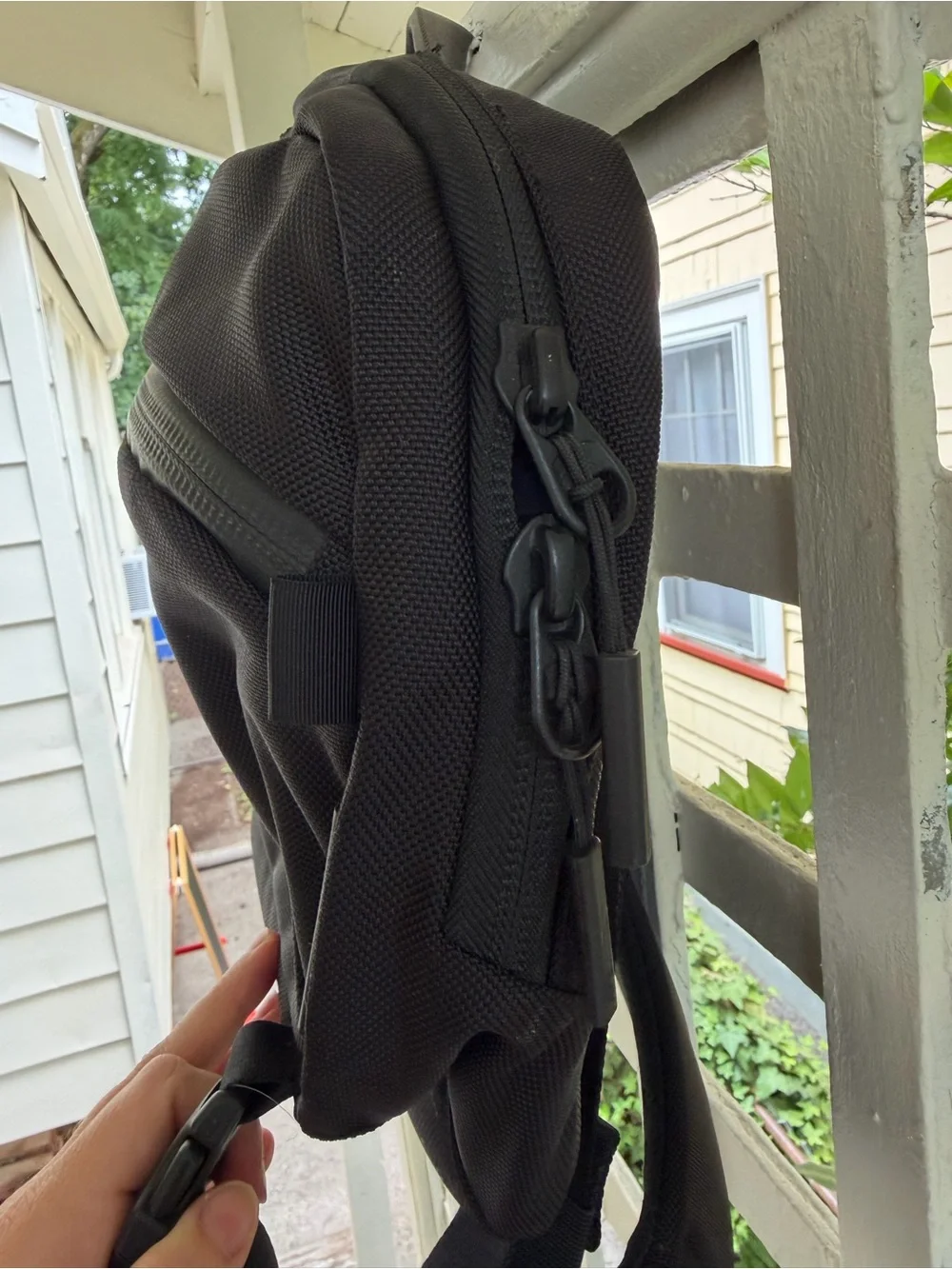 Aer Large Men's Black Crossbody Sling Pack - Sleek Urban Carry - Cordura